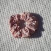 rose-a-fleurs-blanches