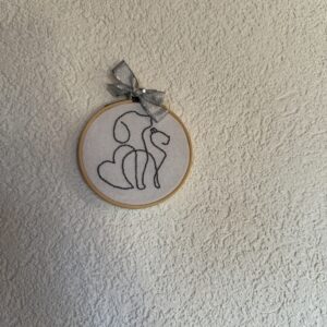 Broderie chien et chat gris